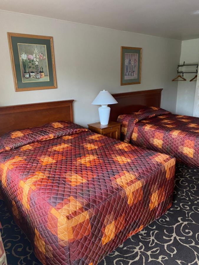 Malibu Inn Lake Delton Eksteriør billede