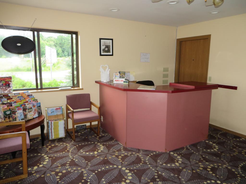 Malibu Inn Lake Delton Eksteriør billede