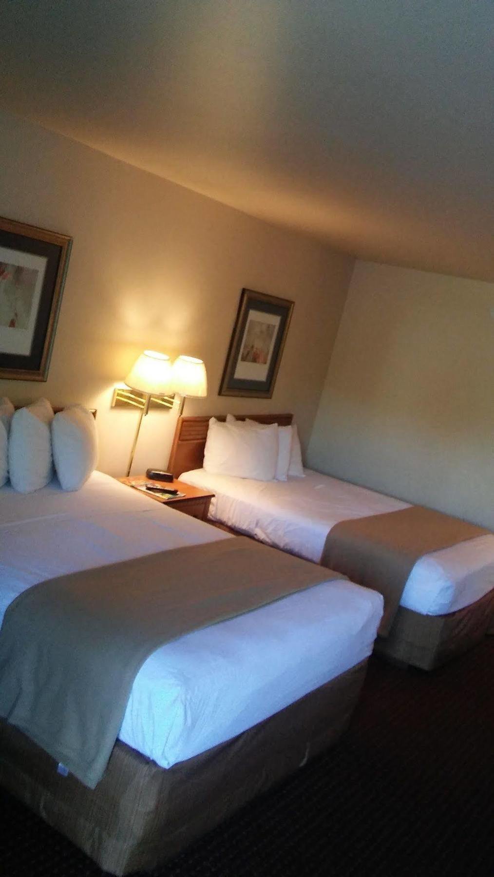 Malibu Inn Lake Delton Eksteriør billede
